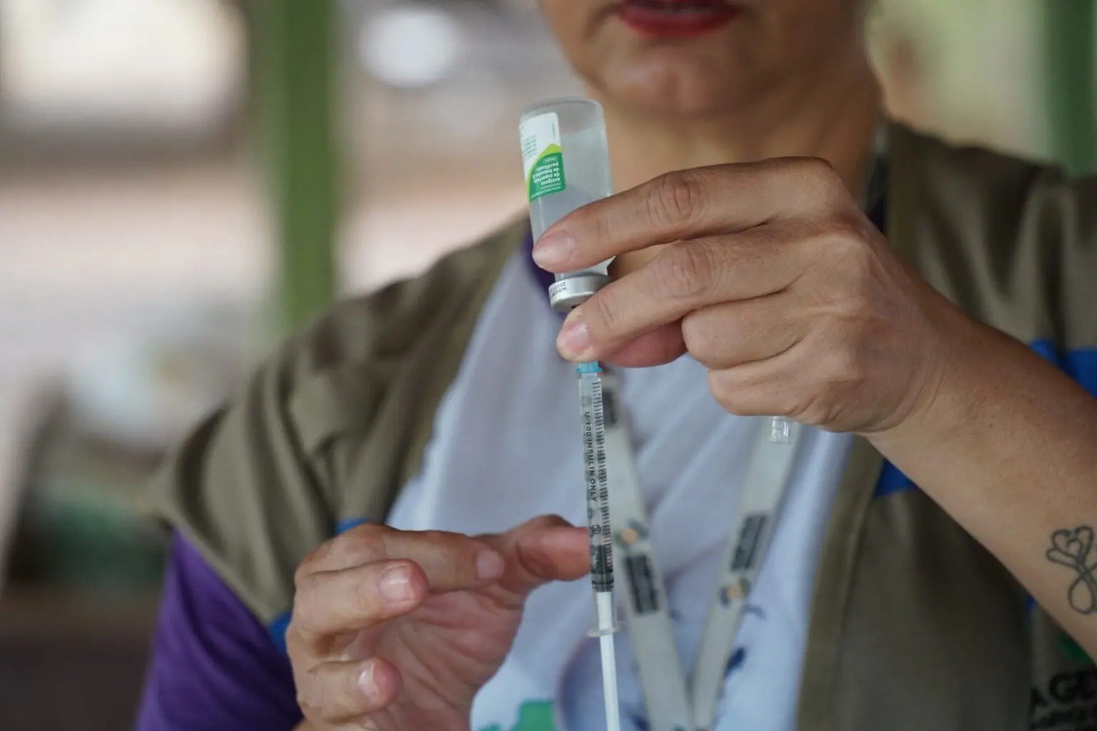 Vacina contra Mpox é ofertada de forma estratégica no SUS para grupos com maior risco de exposição 1 Vacina contra Mpox é ofertada de forma estratégica no SUS para grupos com maior risco de exposição