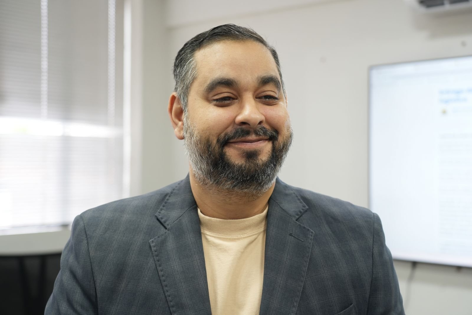 Repasse de R$ 10 milhões assegura salários do transporte escolar rural