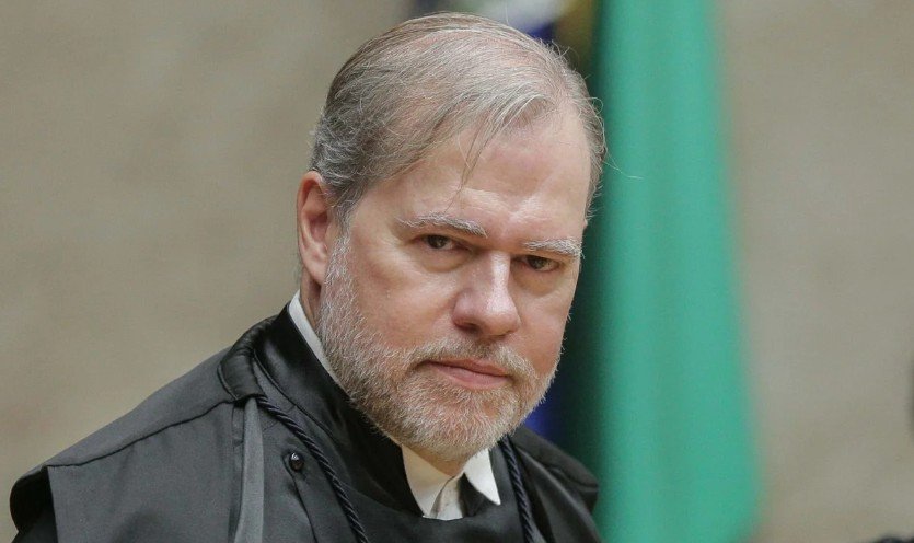 Toffoli tenta se distanciar do Caso Master 1 mês após deixar relatoria