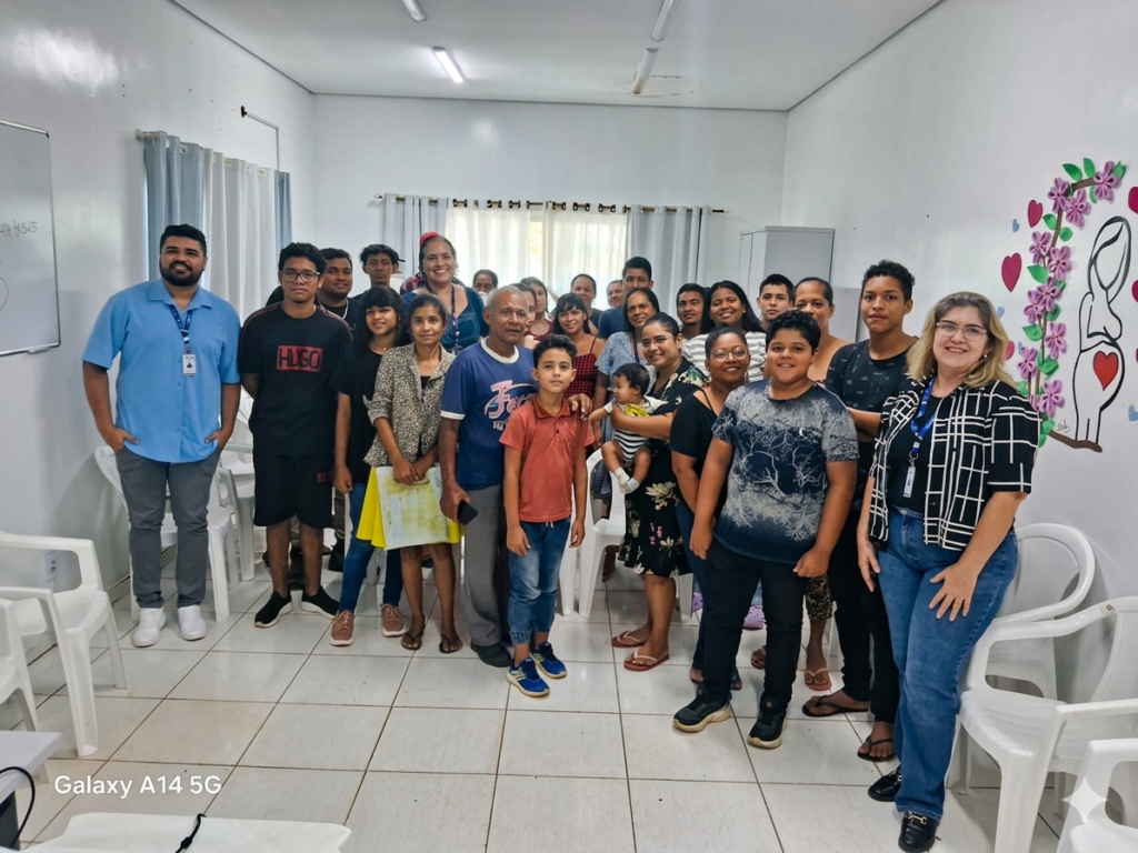 Cras Irmã Dorothy orienta jovens sobre mercado de trabalho