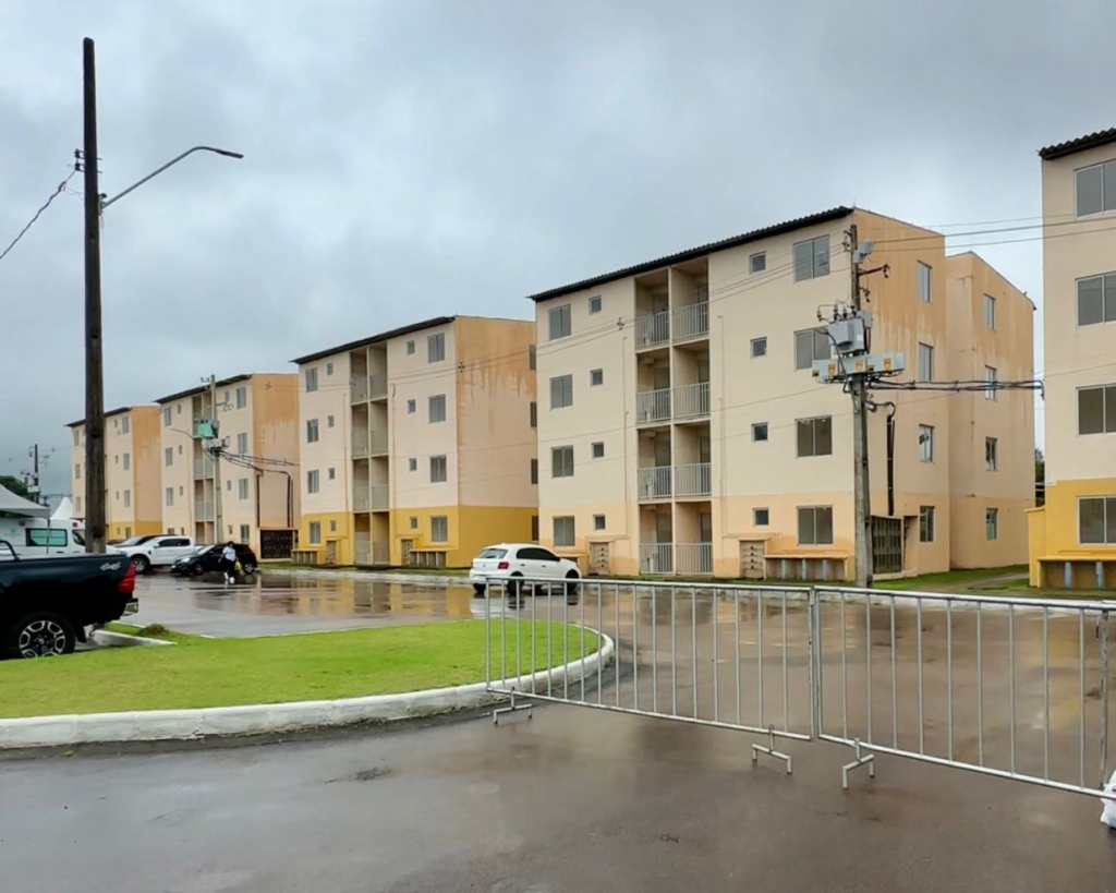 Do sonho à realidade: Cristiane Lopes participa da entrega de casas próprias para 592 famílias em Porto Velho