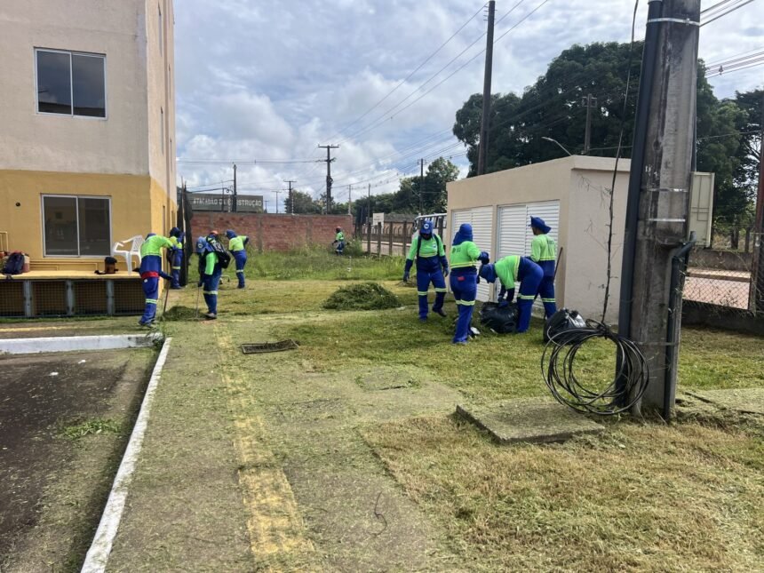 Prefeitura de Porto Velho realiza mutirão de limpeza no residencial Porto Madero II
