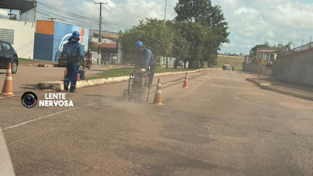 TRANSTORNO - Corte no asfalto da Avenida Campos Sales causa preocupação aos motoristas