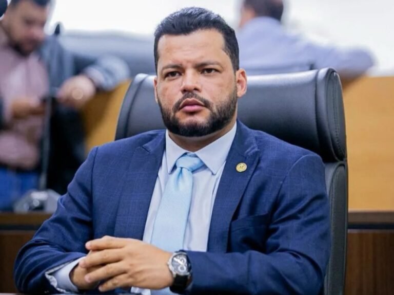 Deputado Edevaldo Neves cobra limpeza urgente nas margens da RO-387