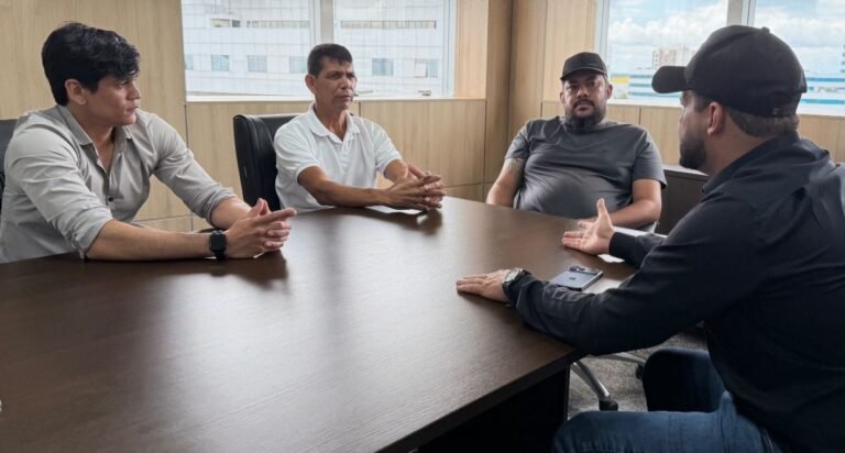 Deputado Edevaldo Neves recebe lideranças do Baixo Madeira para tratar demandas da região