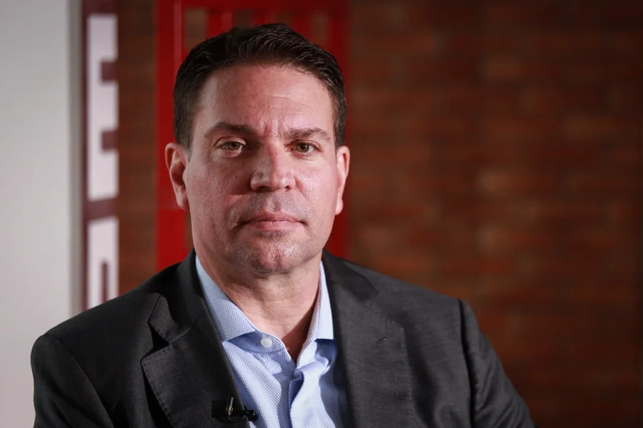 Cerco por SUV, esposa monitorada e passaporte cancelado: entenda bastidores da prisão de Ramagem nos EUA