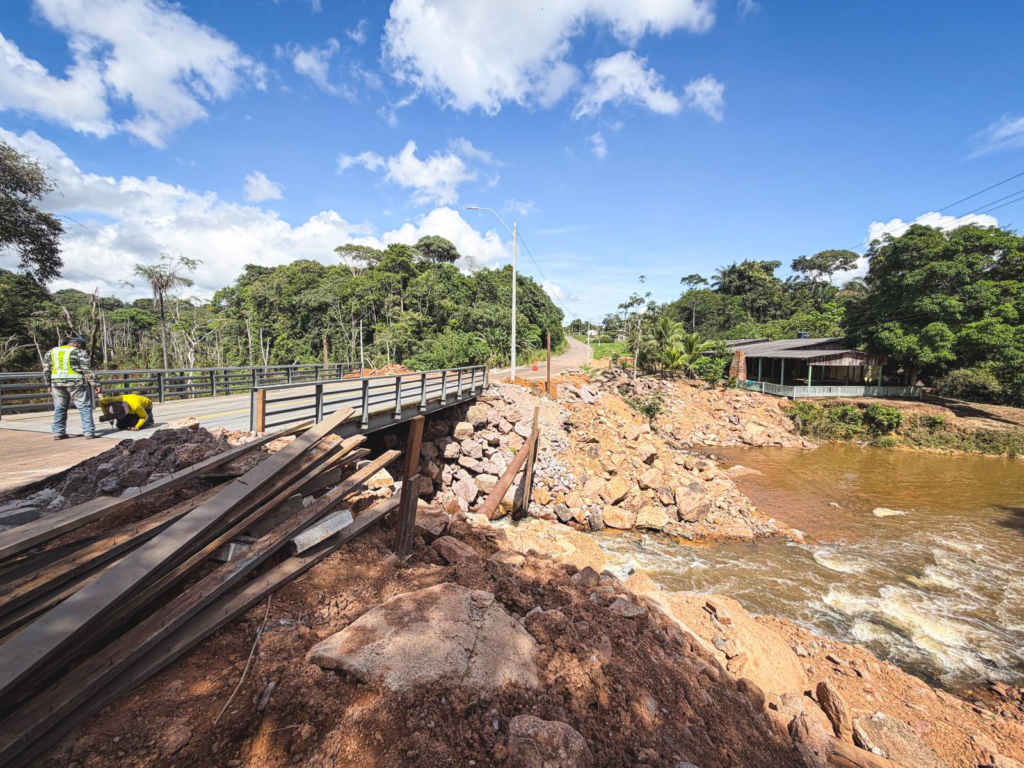 Ponte do Bate Estaca garante passagem segura na Estrada de Santo Antônio