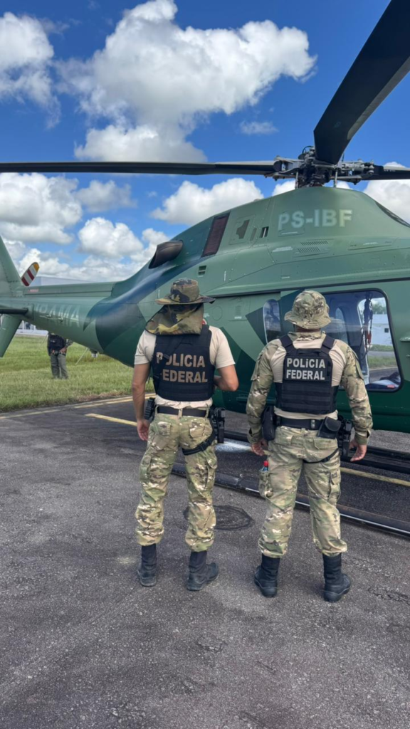 Máquinas são inutilizadas em ofensiva contra garimpo ilegal em área indígena - VEJA O VÍDEO