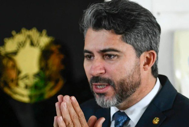Aliado de Flávio diz que Datafolha surpreendeu “quem esperava tragédia”