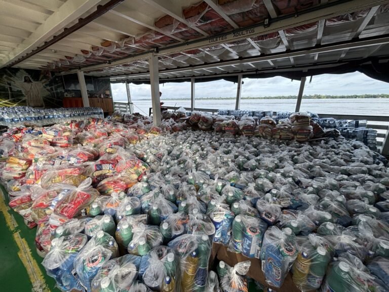 Operação vai levar mais de cinco mil quilos de alimentos ao Baixo Madeira