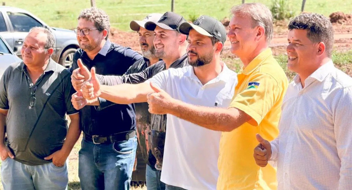 Deputado Edevaldo Neves acompanha ação do projeto Porteira Adentro em Vilhena ao lado de lideranças 1 Deputado Edevaldo Neves acompanha ação do projeto Porteira Adentro em Vilhena ao lado de lideranças