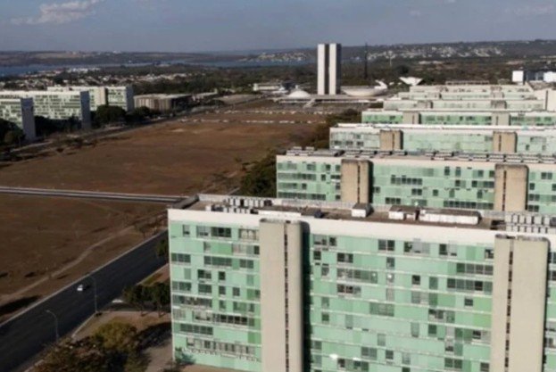 Governo eleva para R$ 23,7 bilhões o bloqueio no Orçamento de 2026