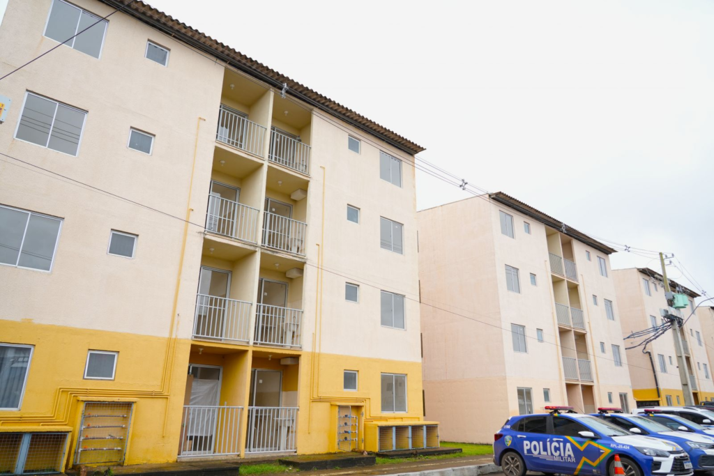 Após um mês da entrega, moradores do Porto Madeiro II e V celebram nova fase em moradia própria