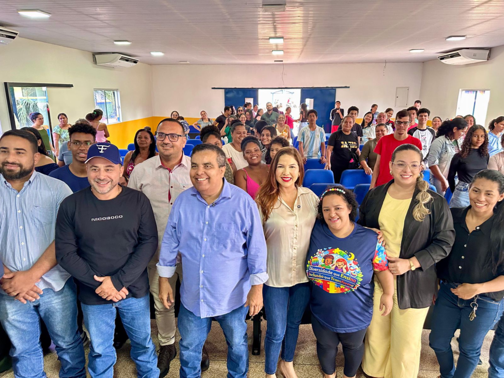 Inédito: deputada federal Cristiane Lopes entrega Centro de Capacitação Tecnológica em Candeias do Jamari (RO)