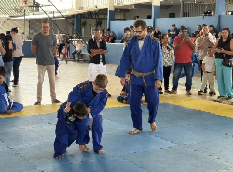 Festival de Judô com pacientes neurodivergentes impulsiona prática esportiva