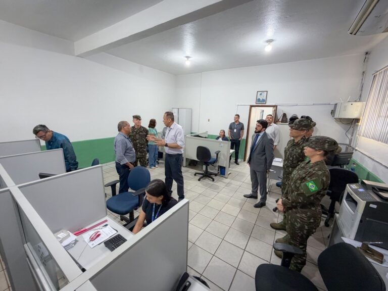 Junta Militar de Porto Velho recebe visita do Comando da 12ª Região