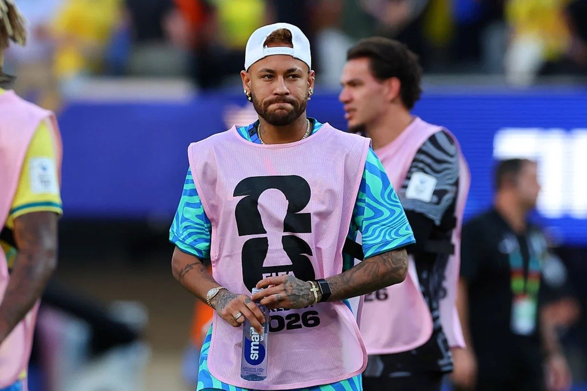 Neymar não se recupera e fica fora de mais um jogo da Copa do Mundo