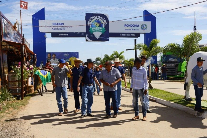 NEGÓCIOS: 13ª Rondônia Rural Show Internacional aquece economia e atrai mais de 400 mil visitantes 1 NEGÓCIOS: 13ª Rondônia Rural Show Internacional aquece economia e atrai mais de 400 mil visitantes