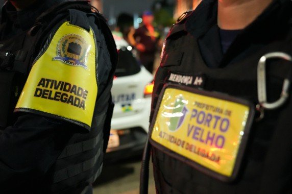 Policiais a serviço da prefeitura prendem ladrão na avenida Sete de Setembro