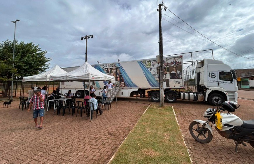 Diagnóstico precoce marca ação da Carreta da Hanseníase na capital