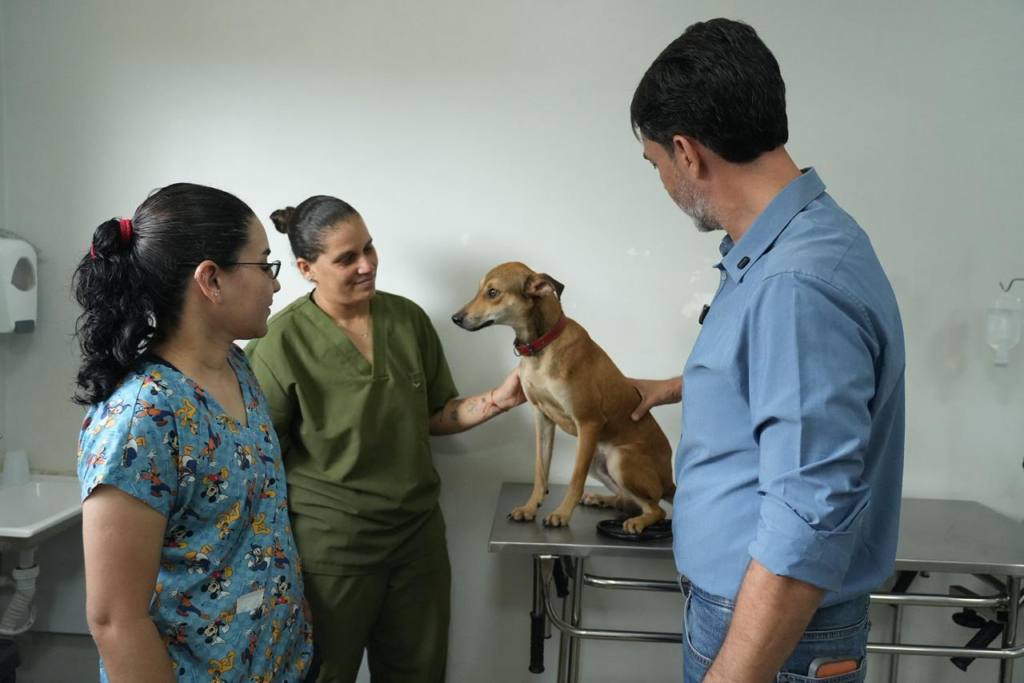 Léo Moraes consolida imagem de prefeito da causa animal 3 Léo Moraes consolida imagem de prefeito da causa animal