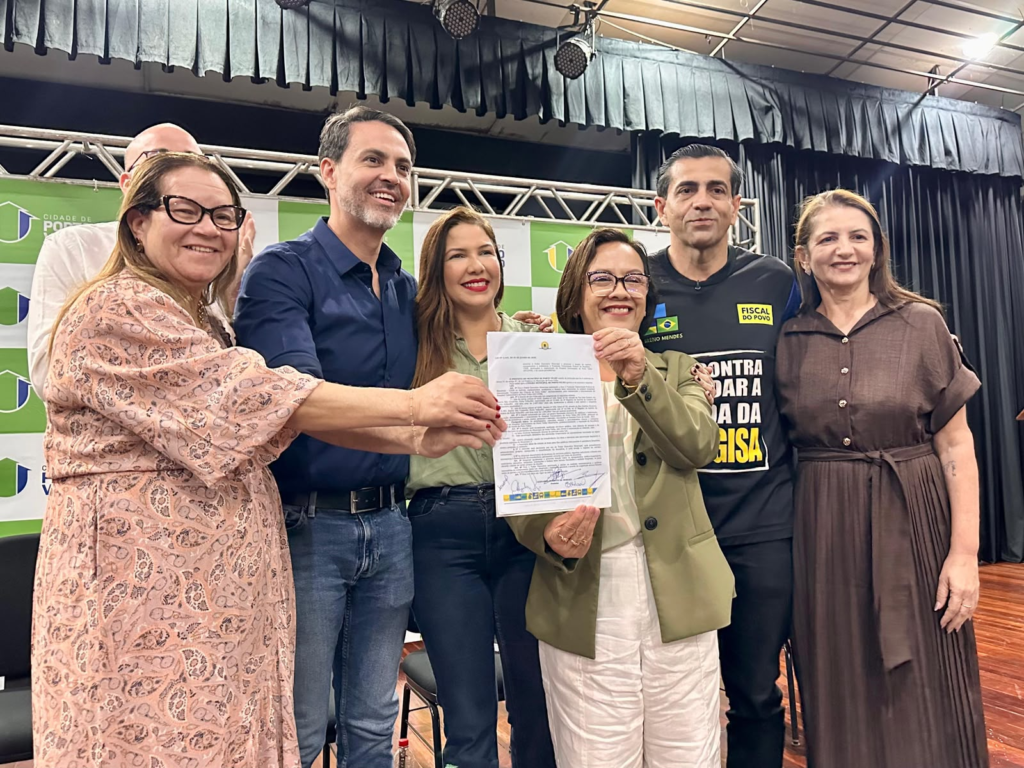 Cristiane Lopes celebra conquista histórica para Porto Velho durante solenidade de doação do Hospital Municipal à UNIR 3 Cristiane Lopes celebra conquista histórica para Porto Velho durante solenidade de doação do Hospital Municipal à UNIR