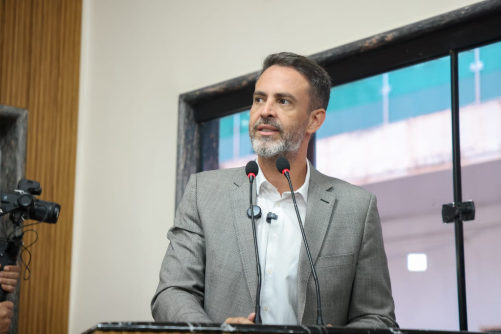 Prefeitura convoca aprovados em processo seletivo da Educação 2 Prefeitura convoca aprovados em processo seletivo da Educação