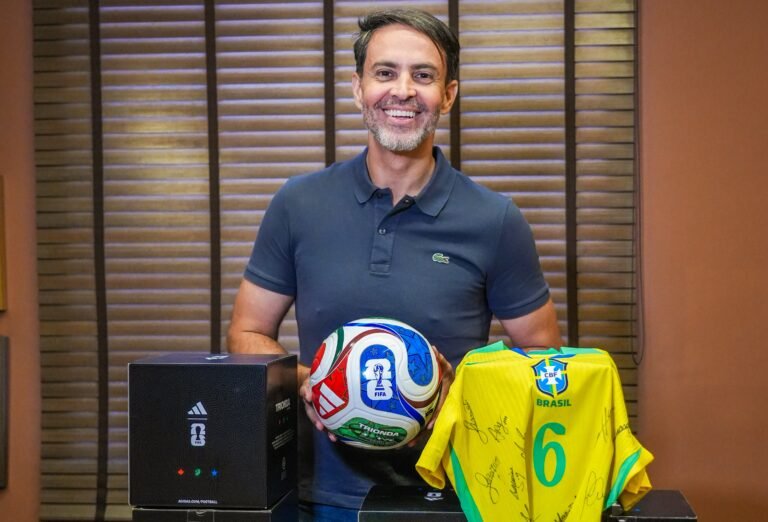 Prefeitura de Porto Velho entra no clima da Copa e sorteia camisa oficial da Seleção Brasileira autografada