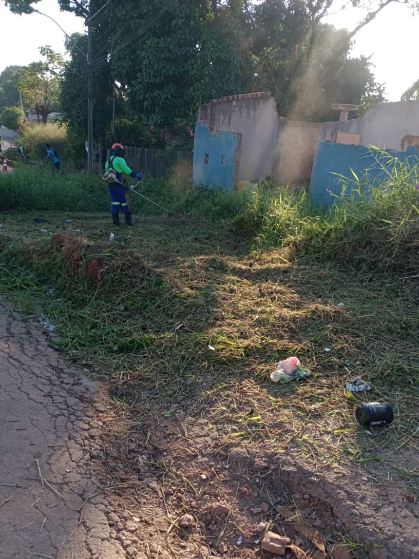 Após solicitação do vereador Edimilson Dourado, Prefeitura intensifica limpeza no bairro Nova Floresta