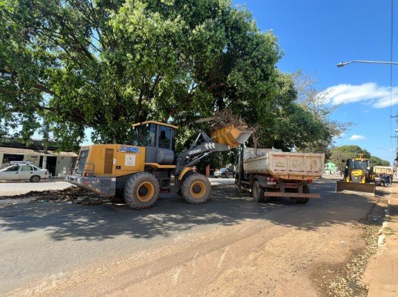 Prefeitura retira mais de 8 mil caçambas de resíduos no primeiro semestre em Porto Velho