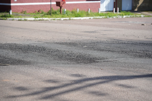 Tapa-buraco transforma mais 6 ruas e melhora mobilidade no bairro Cuniã
