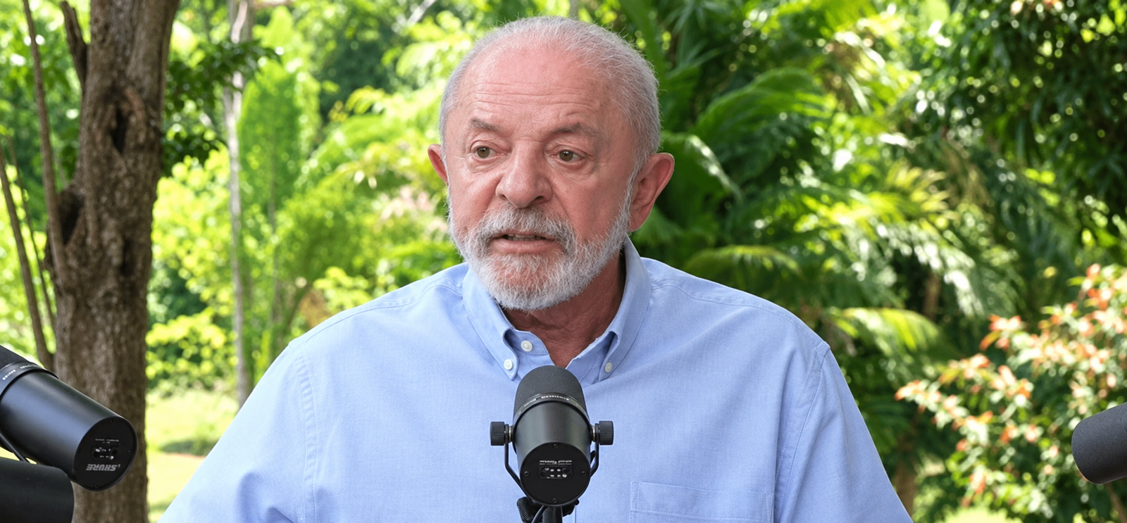 Lula confirma ida ao Flow e disputará atenção com debate da Globo na quinta 1 Lula confirma ida ao Flow e disputará atenção com debate da Globo na quinta