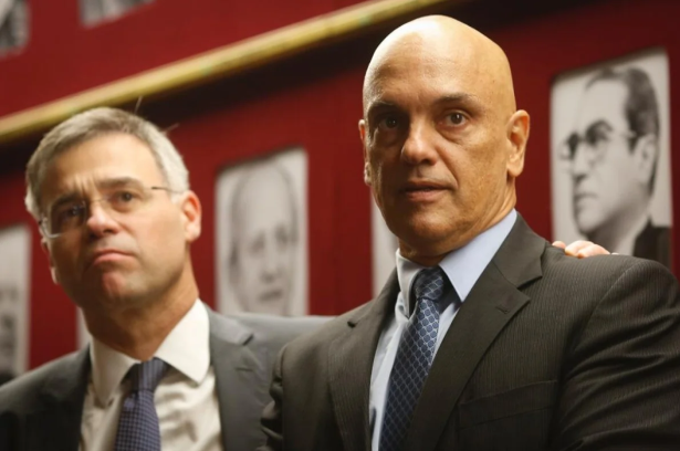 Crise no STF e impeachment de Moraes dominam a pauta dos presidenciáveis