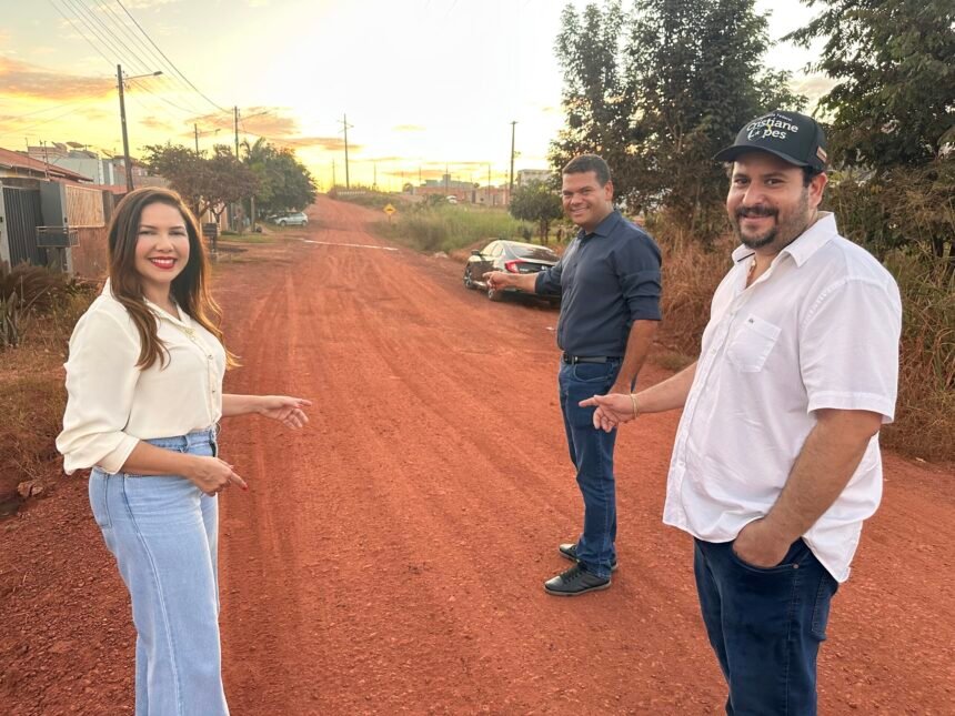 Cristiane Lopes faz a avenida Murumbi sair do papel e leva asfalto para Rolim de Moura