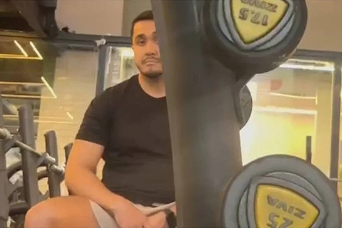 Polícia pede prisão preventiva de homem pego se masturbando em academia 1 Polícia pede prisão preventiva de homem pego se masturbando em academia