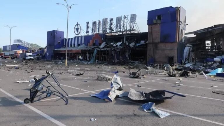 Últimas Notícias 2 Ataque russo com drone a estação ferroviária deixa 13 mortos na Ucrânia