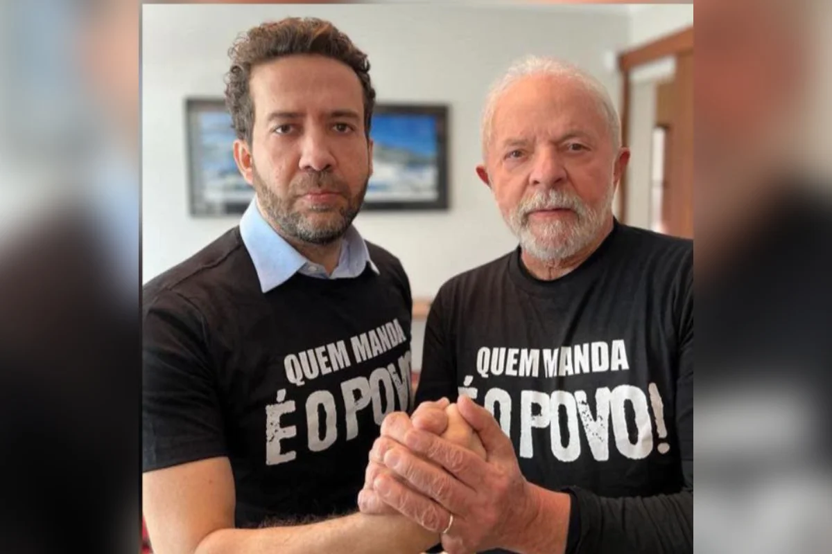 Janones acusa TSE de "censura" após decisão de suspender "Exército do Lula" - VEJA O VÍDEO 1 Janones acusa TSE de "censura" após decisão de suspender "Exército do Lula" - VEJA O VÍDEO
