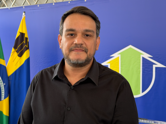 Prefeitura entrega 16 veículos novos para reforçar serviços de inclusão e assistência social em Porto Velho 