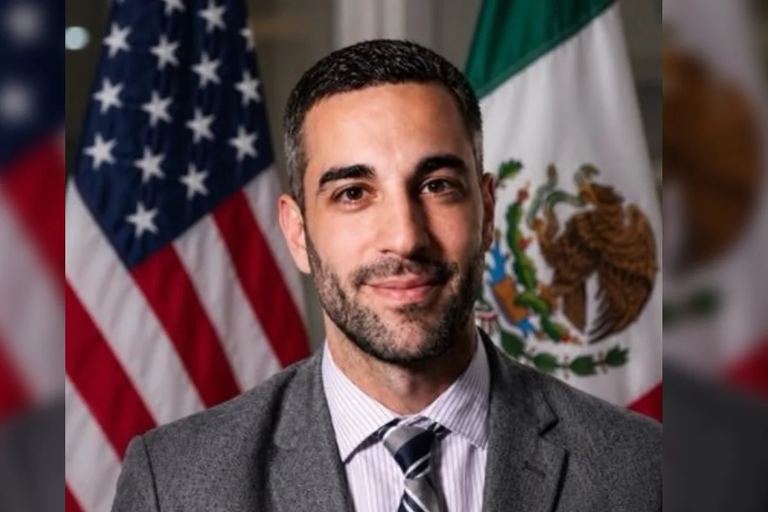 Operação Alba: aliado de Trump explica qual é o plano com Flávio nos EUA