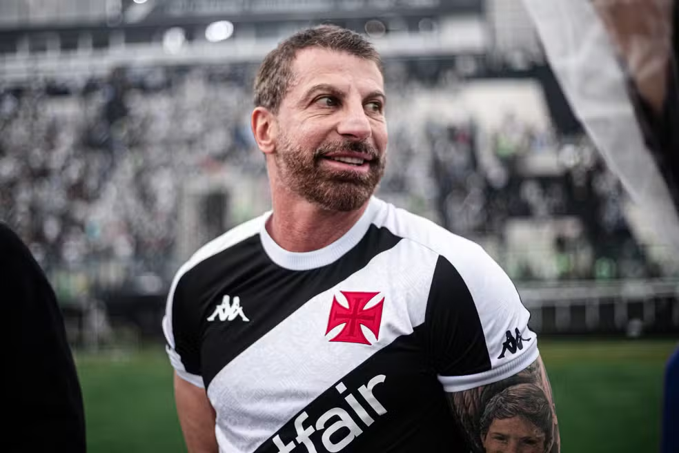Pedrinho sobre fortuna de novo investidor do Vasco: "Praticamente infinita" 2 Pedrinho sobre fortuna de novo investidor do Vasco: "Praticamente infinita"