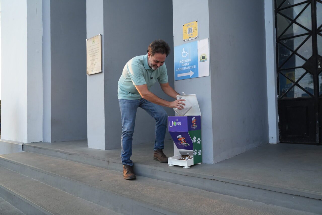 Porto Velho terá comedouros públicos para alimentar animais em situação de rua