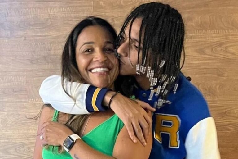 Internet do CV: Mãe do rapper Oruam é presa em operação da PF no RJ