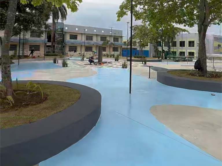 Praça João Nicoletti é revitalizada e entregue como presente pelos 112 anos de Porto Velho